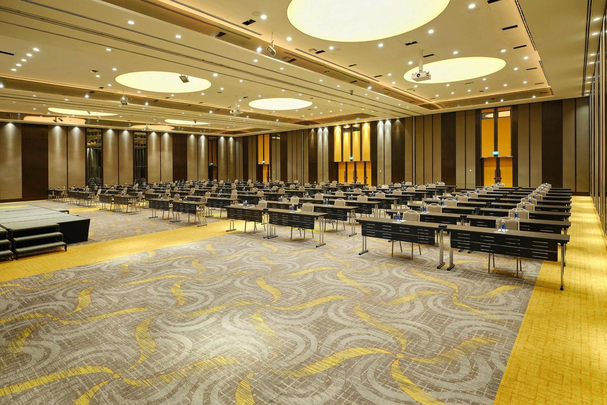 Sheraton Saigon Grand Opera Hotel Ho-Chi-Minh-Stadt Exterior foto
